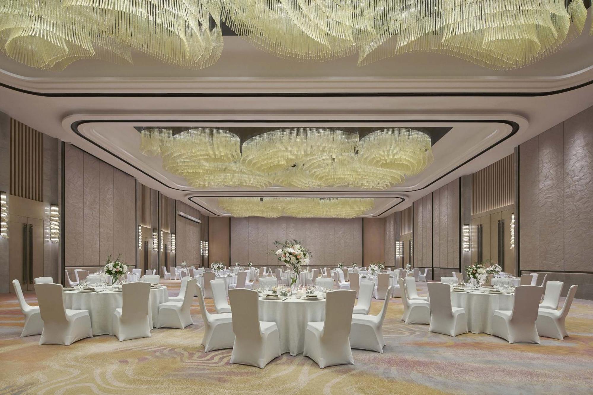 Four Points By Sheraton Guiyang, Huaxi Guiyang  Exterior photo